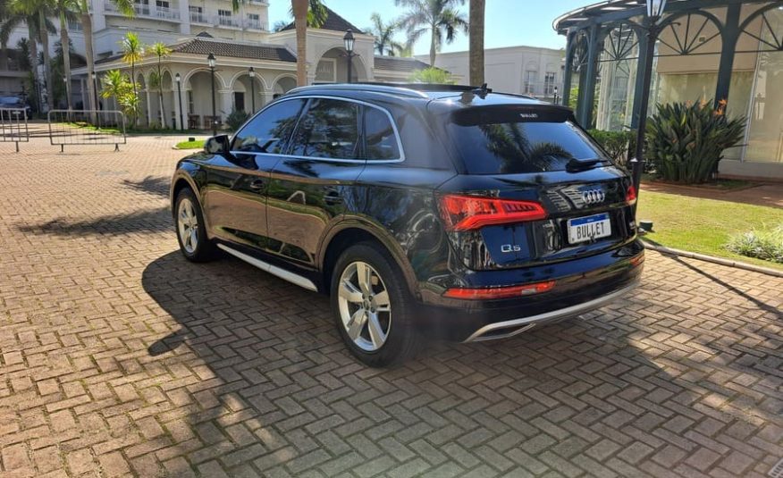Audi Q5 2.0 TFSI Gasolina Ambiente S Tronic