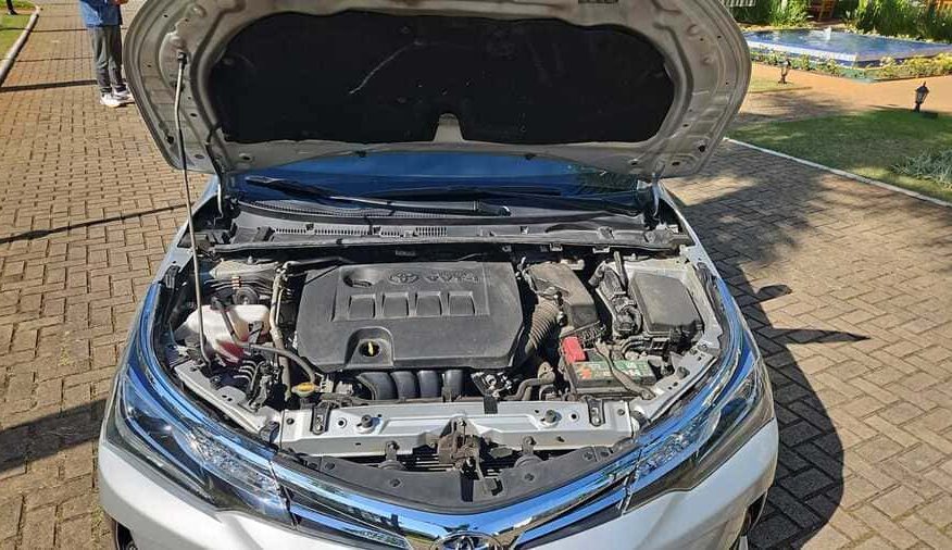 Toyota Corolla 2.0 Altis 16v Flex 4P Automático