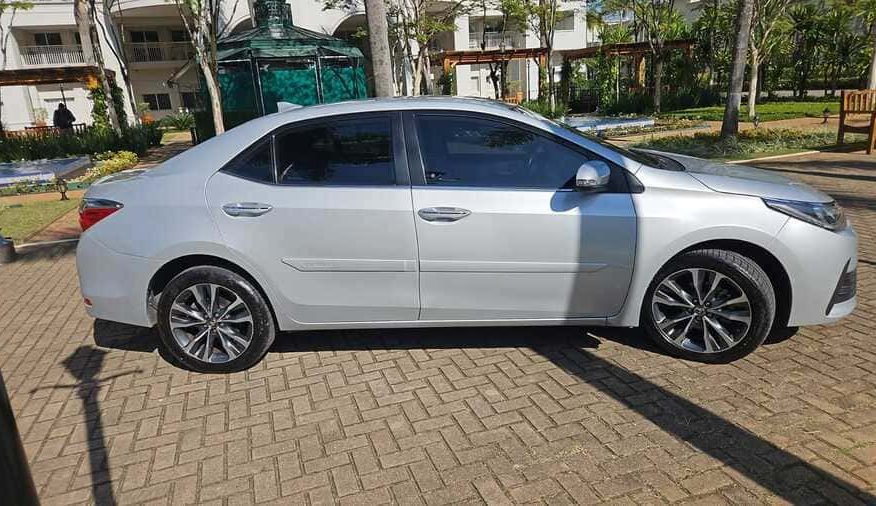 Toyota Corolla 2.0 Altis 16v Flex 4P Automático