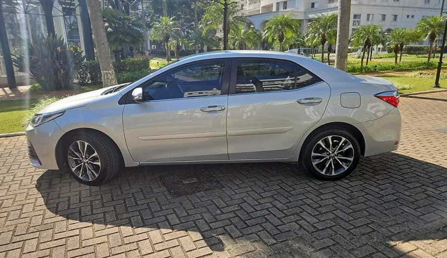 Toyota Corolla 2.0 Altis 16v Flex 4P Automático