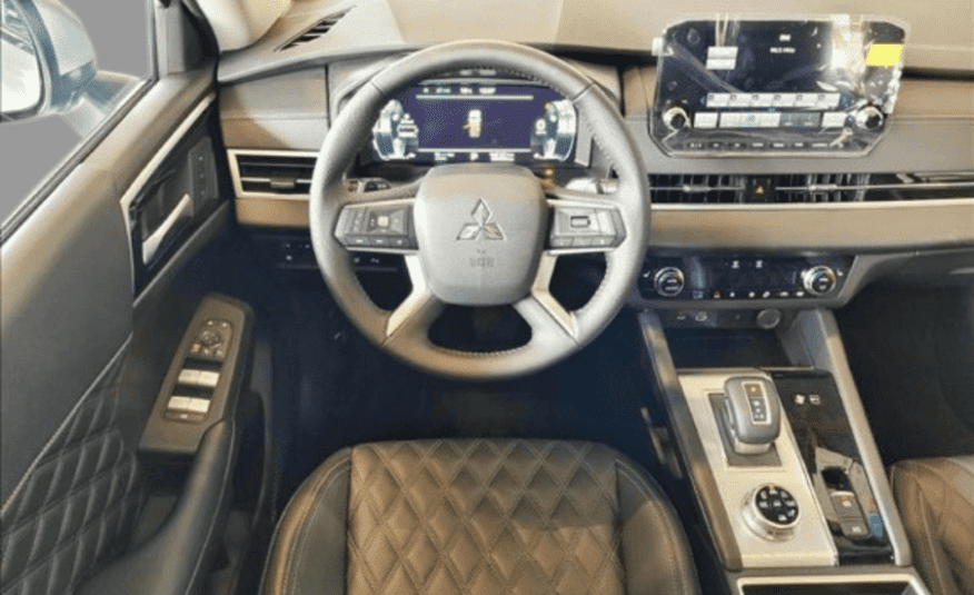 MITSUBISHI OUTLANDER 2.4 PHEV HPE-S S-AWC DHT