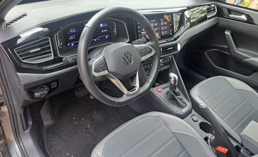 Volkswagen Nivus 1.0 200 TSI Total Flex Highline Automático
