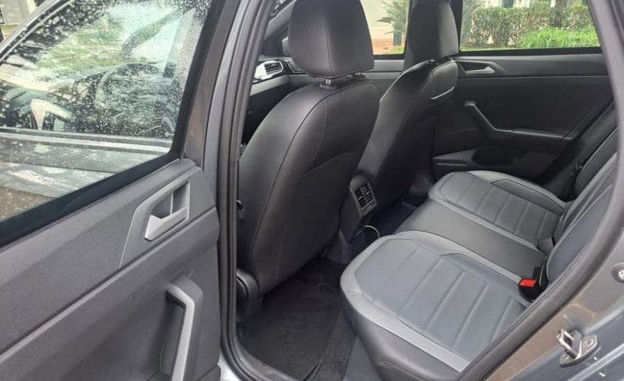 Volkswagen Nivus 1.0 200 TSI Total Flex Highline Automático