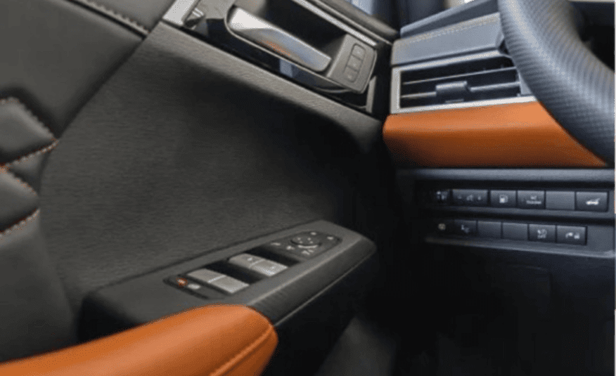 MITSUBISHI OUTLANDER 2.4 HPEV SIGNATURE S-AWC DHT