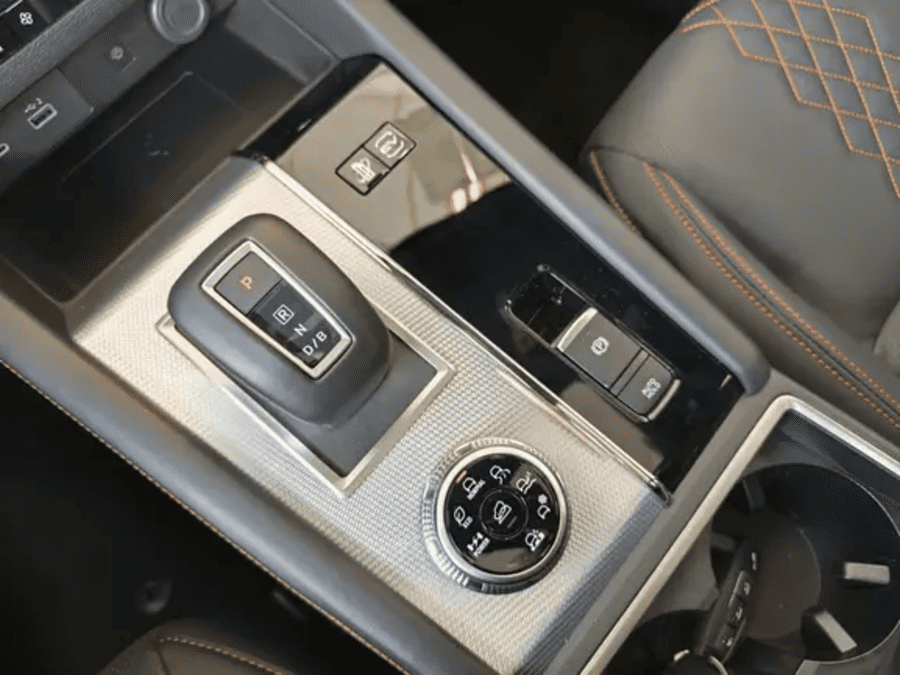 MITSUBISHI OUTLANDER 2.4 PHEV SIGNATURE S-AWC DHT