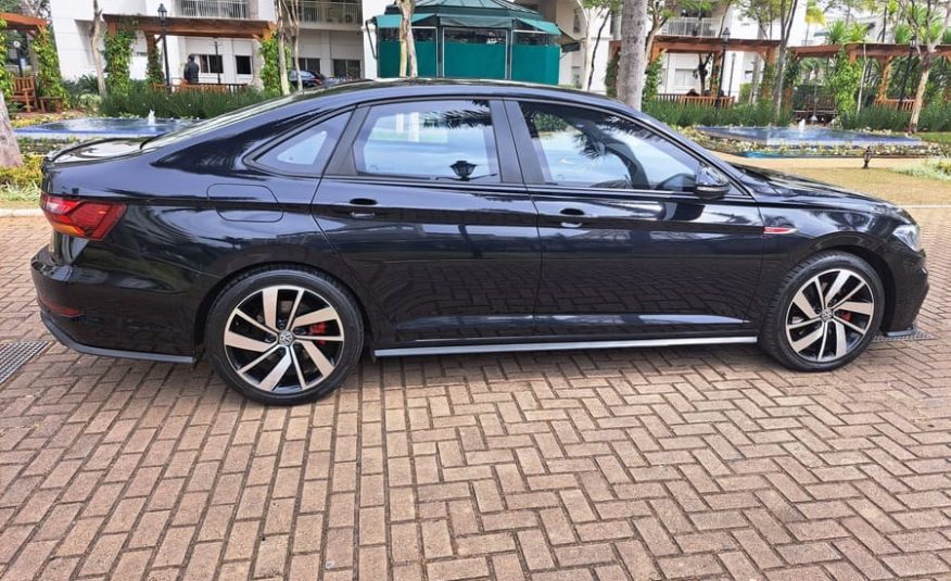 Volkswagen Jetta GLI 2.0 350 TSI Gasolina DSG