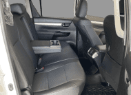 Toyota Hilux 2.8 D-4D Turbo Diesel CD SRX 4×4 Automática