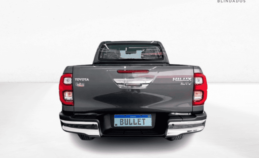 Toyota Hilux 2.8 D-4D Turbo Diesel CD SRV 4×4 Automático