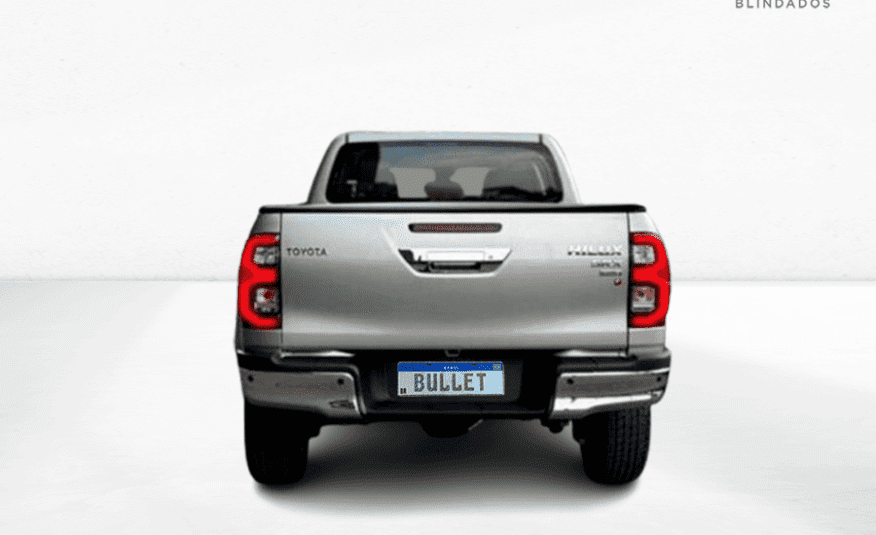Toyota Hilux 2.8 D-4D Turbo Diesel CD SRX Plus 4×4 Automático