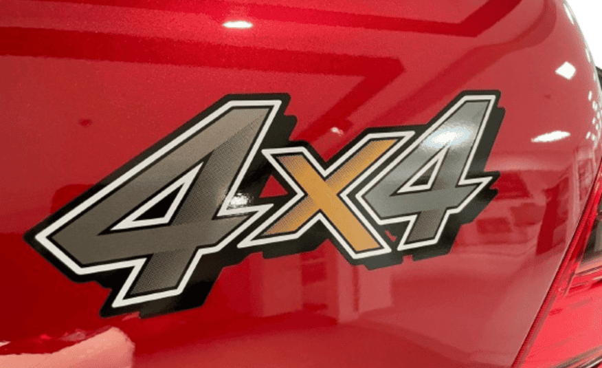 Toyota Hilux 2.8 D-4D Turbo Diesel CD SRX Plus 4×4 Automático