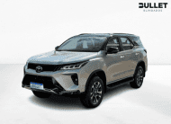 Toyota Hilux SW4 2.8 D-4D Turbo Diesel Diamond 7L 4×4 Automático