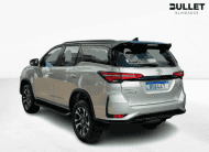 Toyota Hilux SW4 2.8 D-4D Turbo Diesel Diamond 7L 4×4 Automático