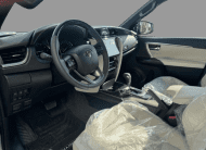 Toyota Hilux SW4 2.8 D-4D Turbo Diesel Diamond 7L 4×4 Automático