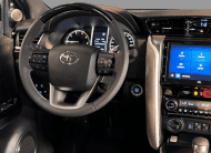 Toyota Hilux SW4 2.8 D-4D Turbo Diesel Diamond 7L 4×4 Automático