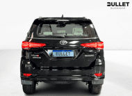 Toyota Hilux SW4 2.8 D-4D Turbo Diesel Diamond 7L 4×4 Automático