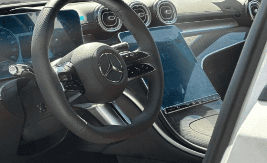 Mercedes-Benz C 300 2.0 EQ Boost Híbrido AMG Line 9G-Tronic