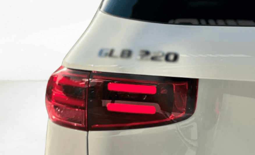 Mercedes-Benz GLB 220 2.0 Mhev AMG Line 4Matic 8G-DCT