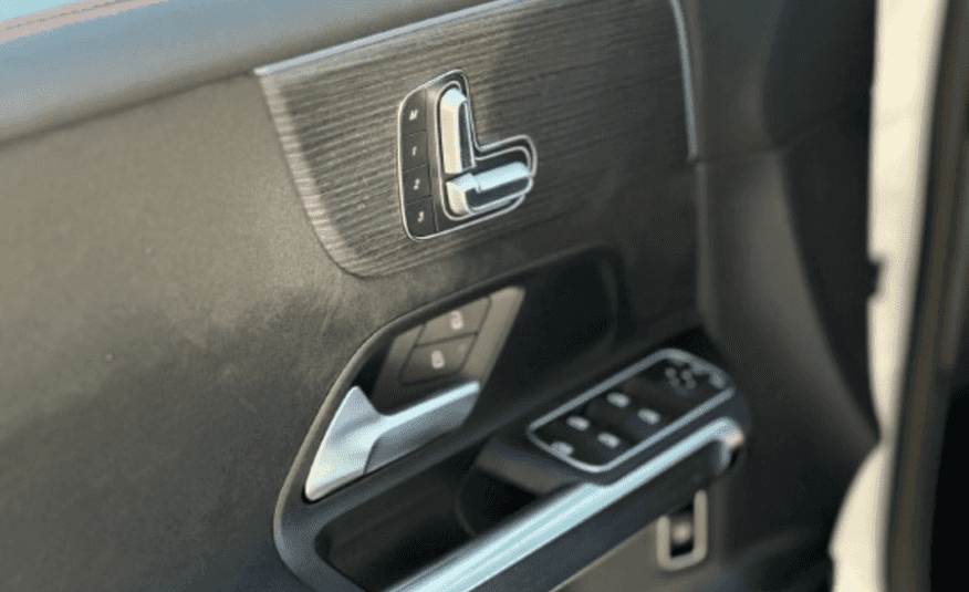 Mercedes-Benz GLB 220 2.0 Mhev AMG Line 4Matic 8G-DCT