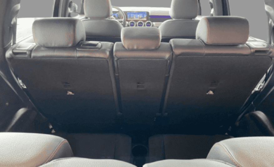 Mercedes-Benz GLB 220 2.0 Mhev AMG Line 4Matic 8G-DCT