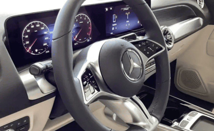 Mercedes-Benz GLB 220 2.0 Mhev Progressive 4Matic 8G-DCT
