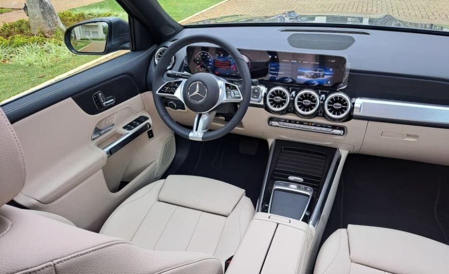 Mercedes-Benz GLB 220 2.0 Mhev Progressive 4Matic 8G-DCT