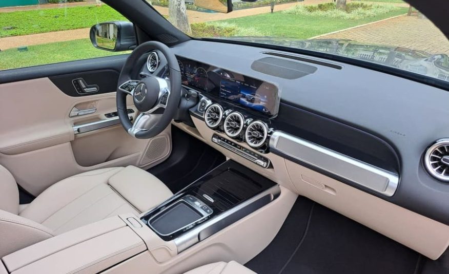 Mercedes-Benz GLB 220 2.0 Mhev Progressive 4Matic 8G-DCT