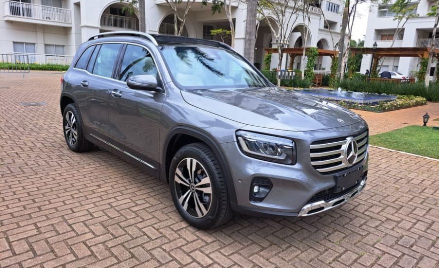 Mercedes-Benz GLB 220 2.0 Mhev Progressive 4Matic 8G-DCT