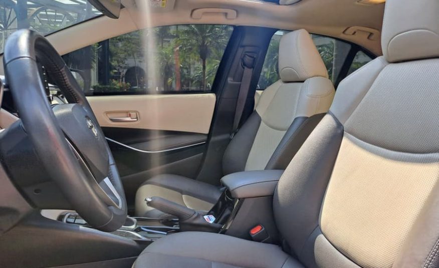 Toyota Corolla 1.8 VVT-I Hybrid Flex Altis Premium CVT