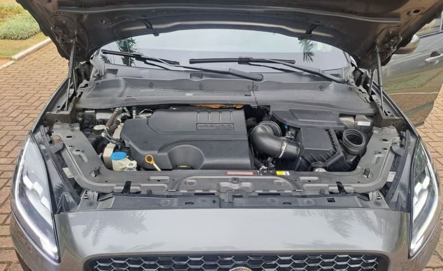 Jaguar E-Pace 2.0 16V P250 Flex R-Dynamic S AWD Automático