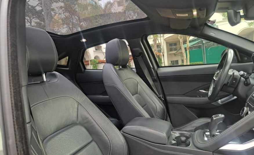 Jaguar E-Pace 2.0 16V P250 Flex R-Dynamic S AWD Automático