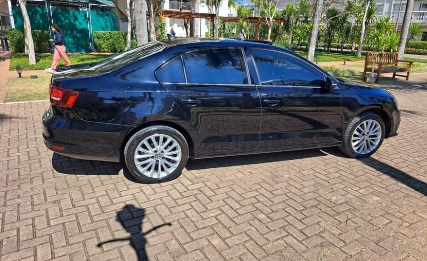 Volkswagen Jetta 1.4 16v TSI Comfortline Gasolina Gasolina 4P Automático