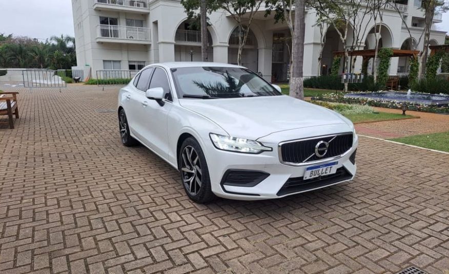 Volvo S60 2.0 T4 Momentum Gasolina 4P Automático