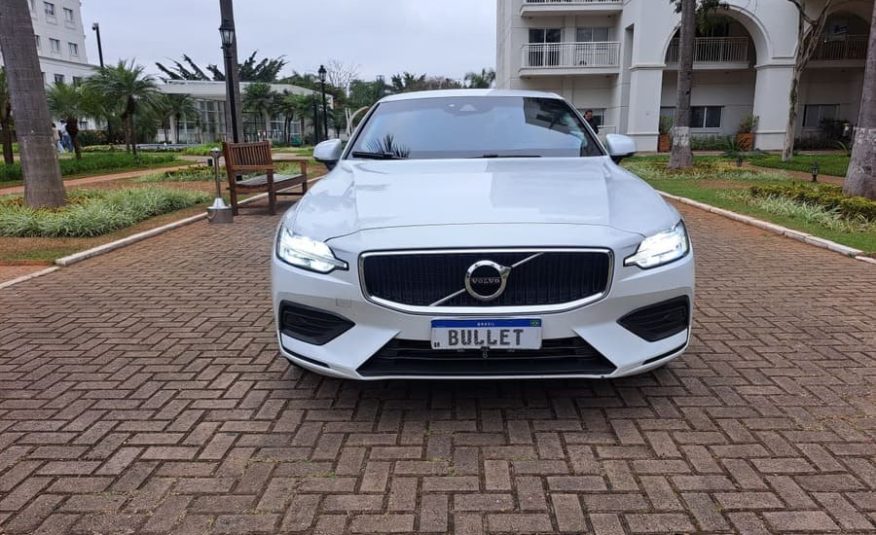 Volvo S60 2.0 T4 Momentum Gasolina 4P Automático