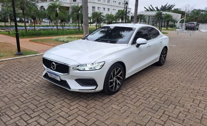 Volvo S60 2.0 T4 Momentum Gasolina 4P Automático