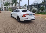 Volvo S60 2.0 T4 Momentum Gasolina 4P Automático