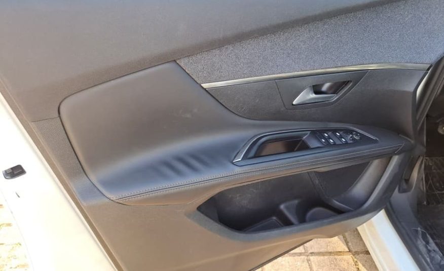 Peugeot 5008 1.6 Griffe THP 16v Gasolina 4P Automático