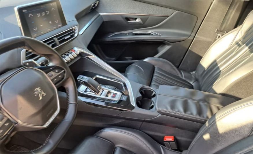 Peugeot 5008 1.6 Griffe THP 16v Gasolina 4P Automático