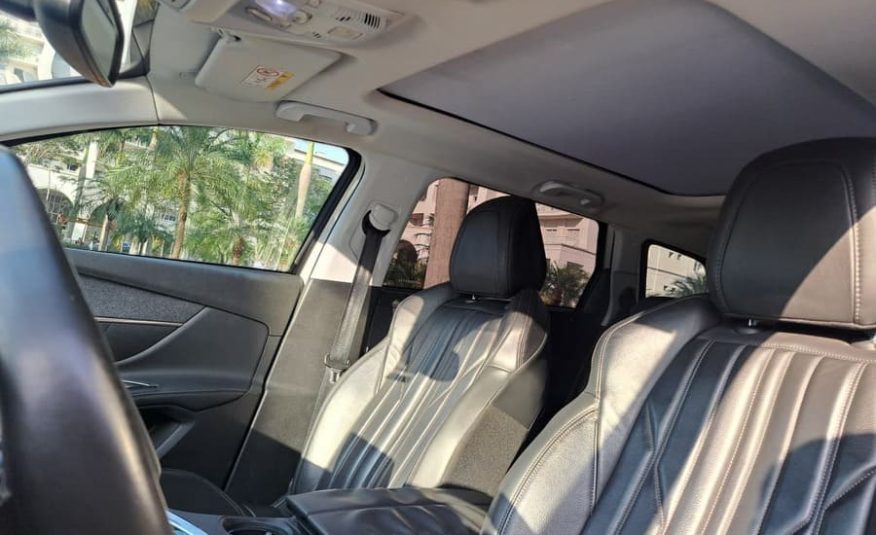 Peugeot 5008 1.6 Griffe THP 16v Gasolina 4P Automático