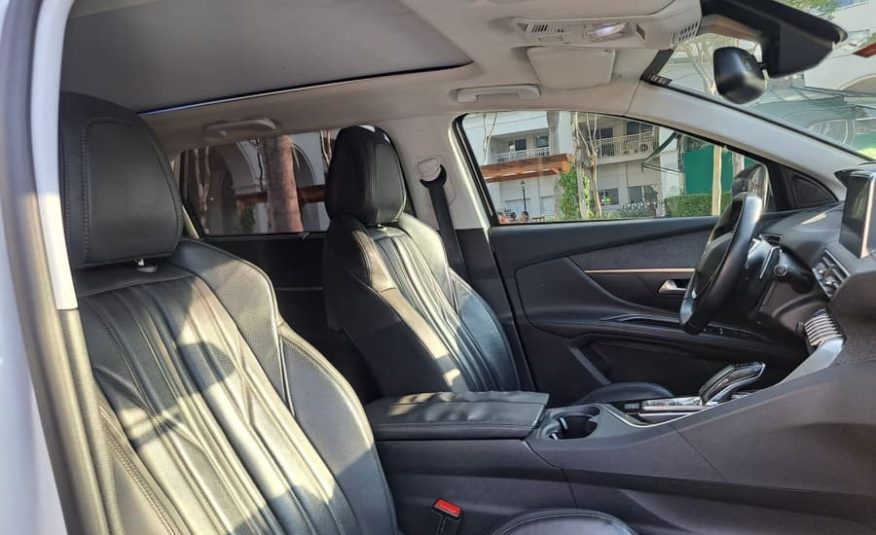 Peugeot 5008 1.6 Griffe THP 16v Gasolina 4P Automático