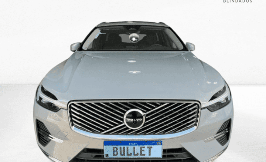 Volvo XC60 2.0 T8 PHEV PLUS AWD Geartronic