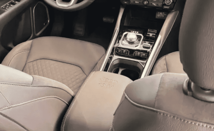 Jeep Commander 2.2 Turbo Diesel Overland AT9