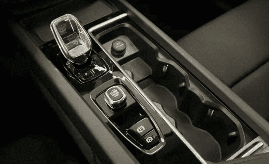Volvo XC60 2.0 T8 PHEV PLUS AWD Geartronic