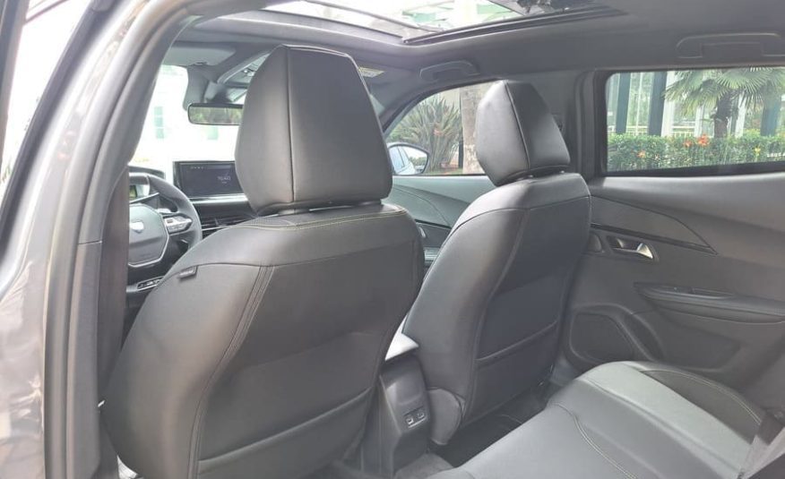 Peugeot 2008 1.0 Turbo 200 Hybrid GT CVT