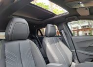 Peugeot 2008 1.0 Turbo 200 Hybrid GT CVT