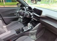 Peugeot 2008 1.0 Turbo 200 Hybrid GT CVT