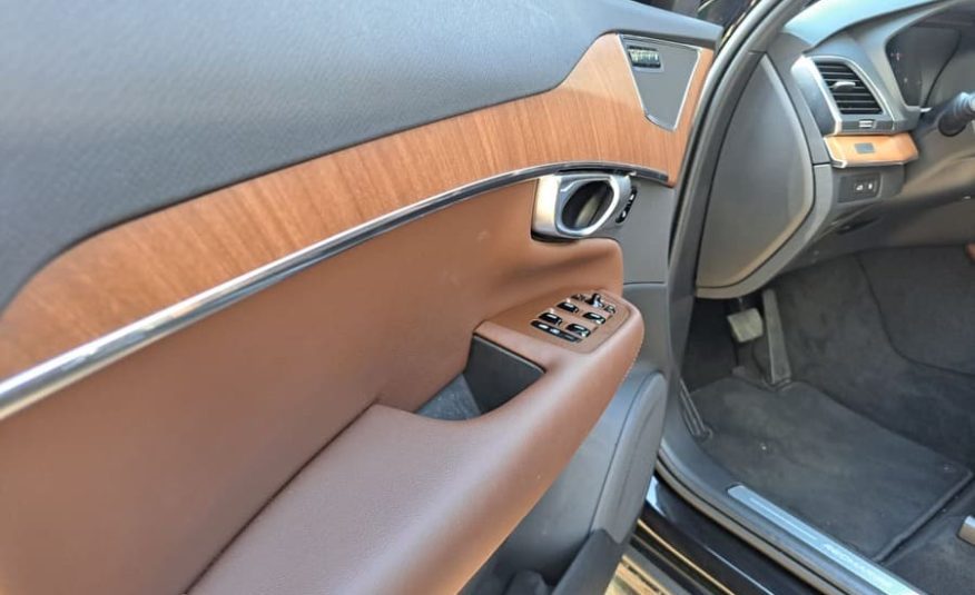 Volvo XC90 2.0 T8 Recharge Plus AWD Geartronic
