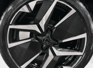 Peugeot 208 1.0 Turbo 200 Hybrid GT CVT