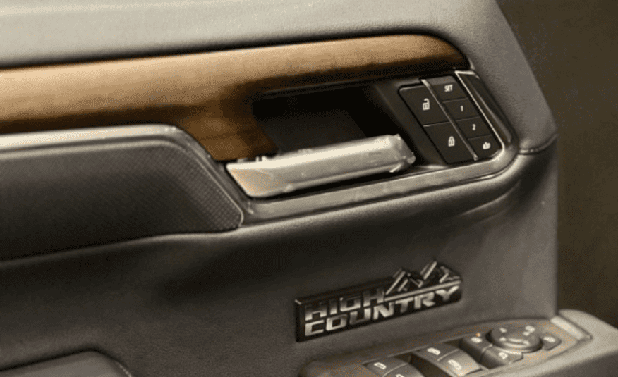 Chevrolet Silverado 5.3 V8 Gasolina 1500 High Country 4×4 Automático